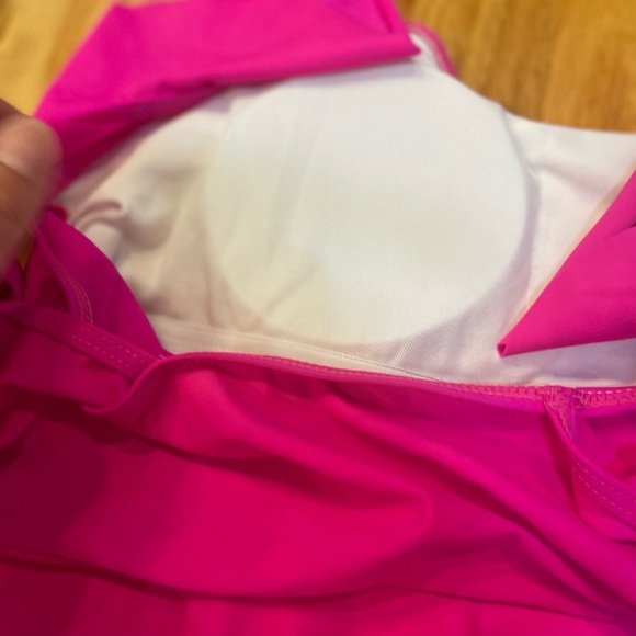 💜 5 for $25 or 3 for $18 Shein hot pink two piece tankini - Picture 6 of 7